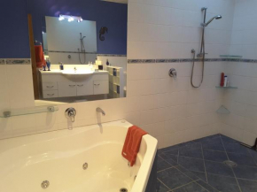 Отель Beach B&B  Уэйай Бич
